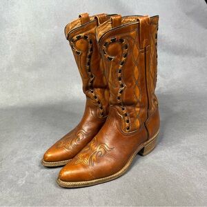 Vintage Brown Leather Cowboy Boots with Embroidered Accents